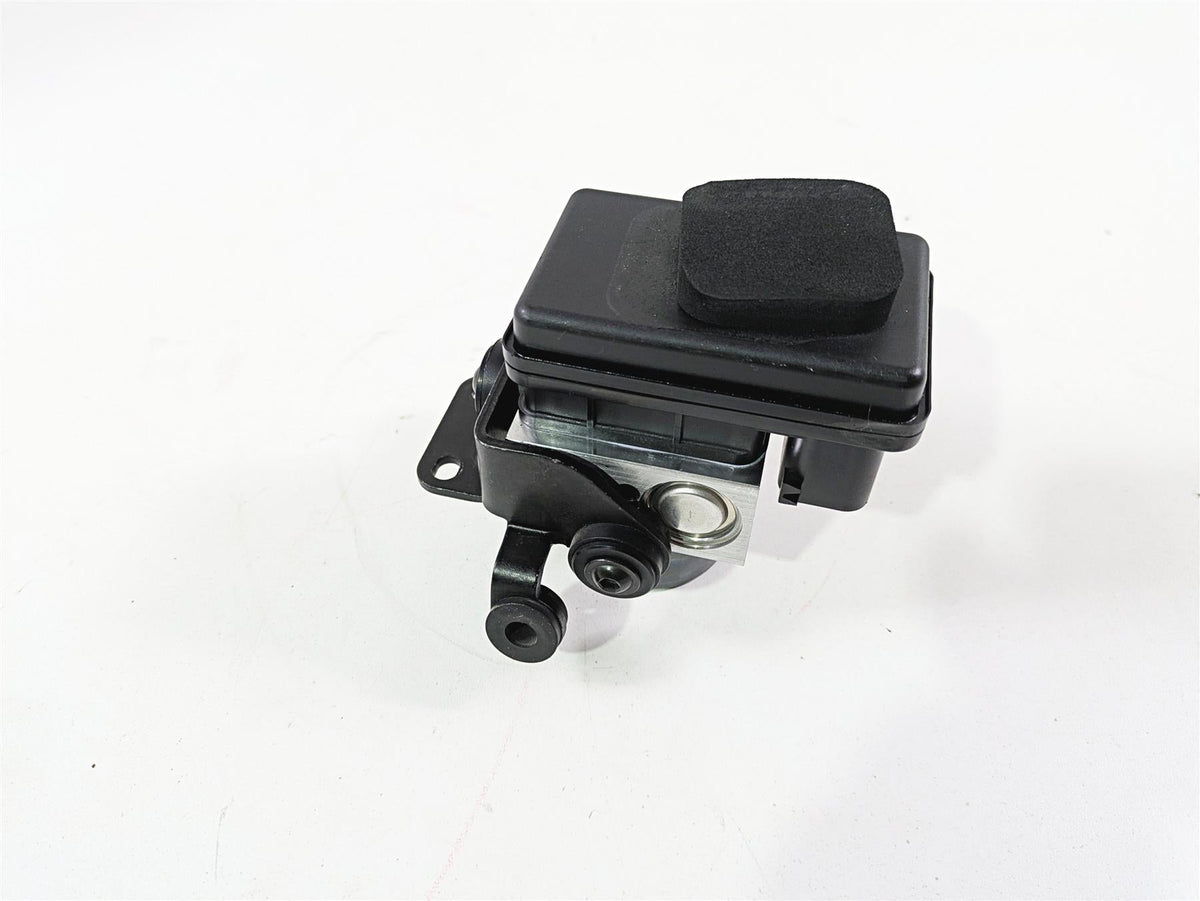 2019 Ducati Supersport 939 S Abs Brake Control Module Unit 54240661B {{ shop.shopifyCountryName }} - Mototech271