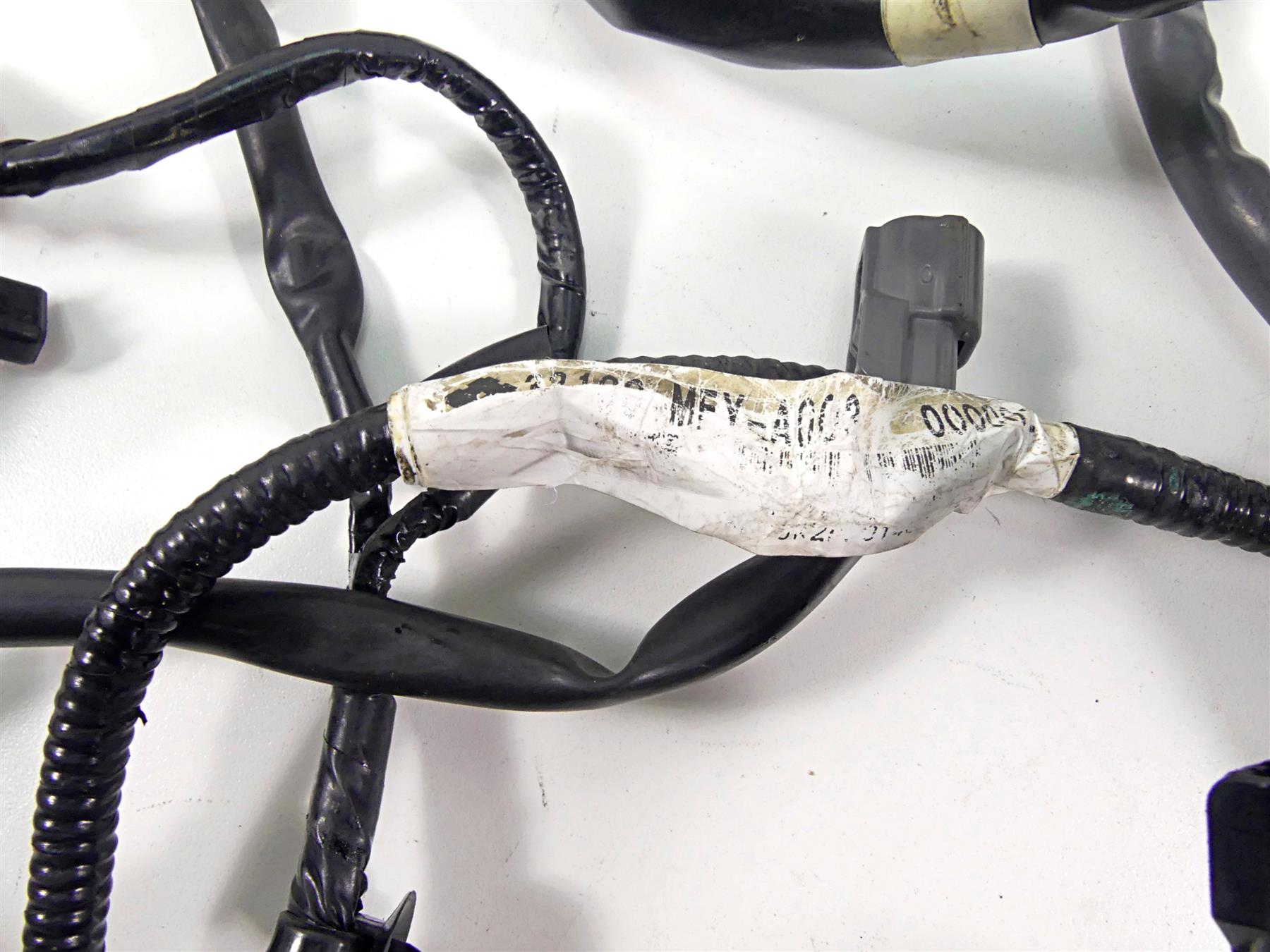 2010 Honda VT1300 CR Stateline Main Wiring Harness Loom - Read 32100-MFY-A00 {{ shop.shopifyCountryName }} - Mototech271