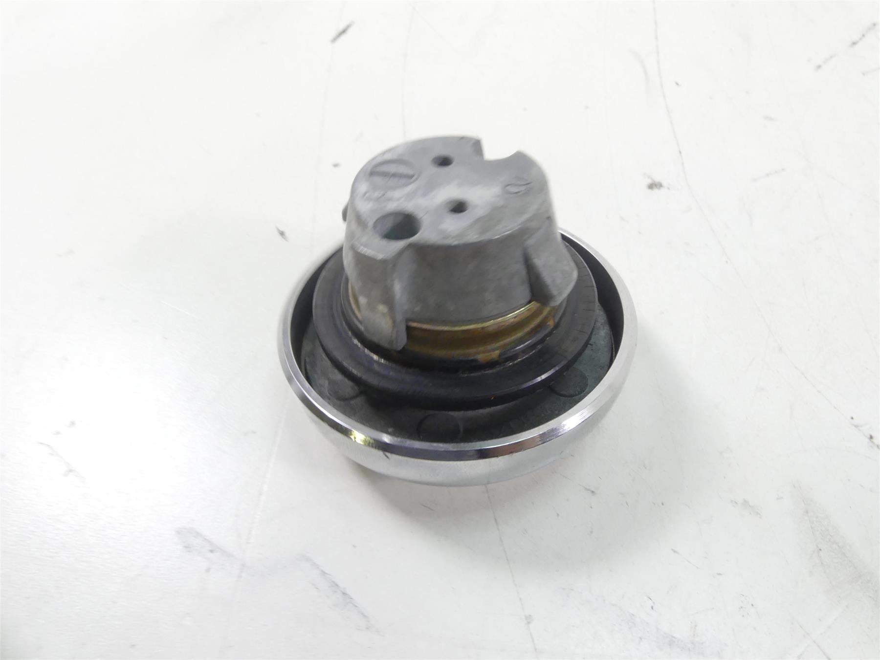 2001 Yamaha XV1600 Road Star Ignition Switch Key Tank Cap Set 4WM-82501-01-00 {{ shop.shopifyCountryName }} - Mototech271