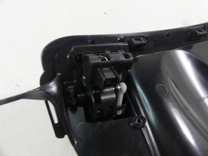 2014 Harley Touring FLHX Street Glide Front Fairing Air Duct Inlet Vent 29200003