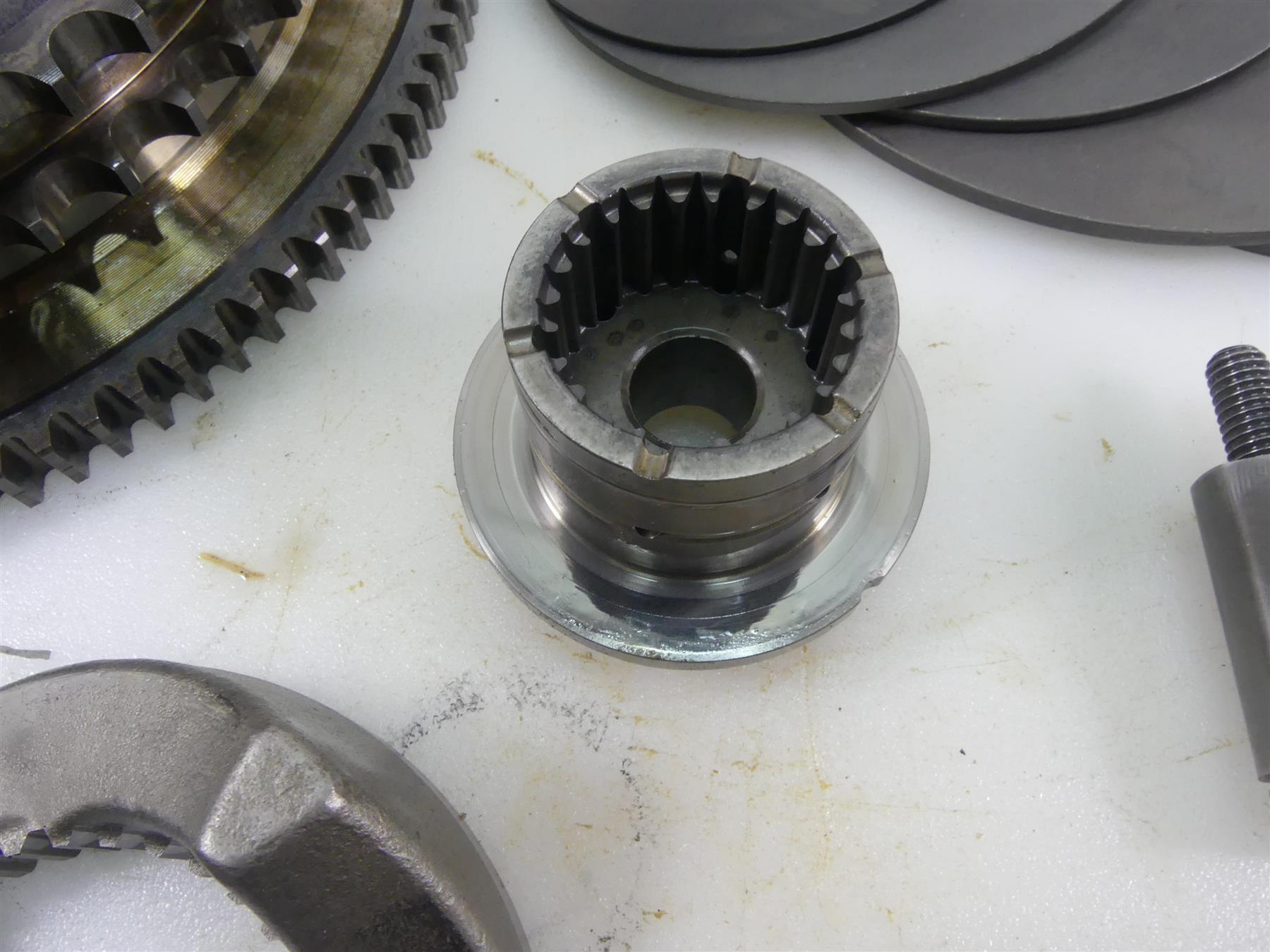 2019 Harley Softail FLSB Sport Glide Complete Primary Drive Clutch Kit 37000263A {{ shop.shopifyCountryName }} - Mototech271