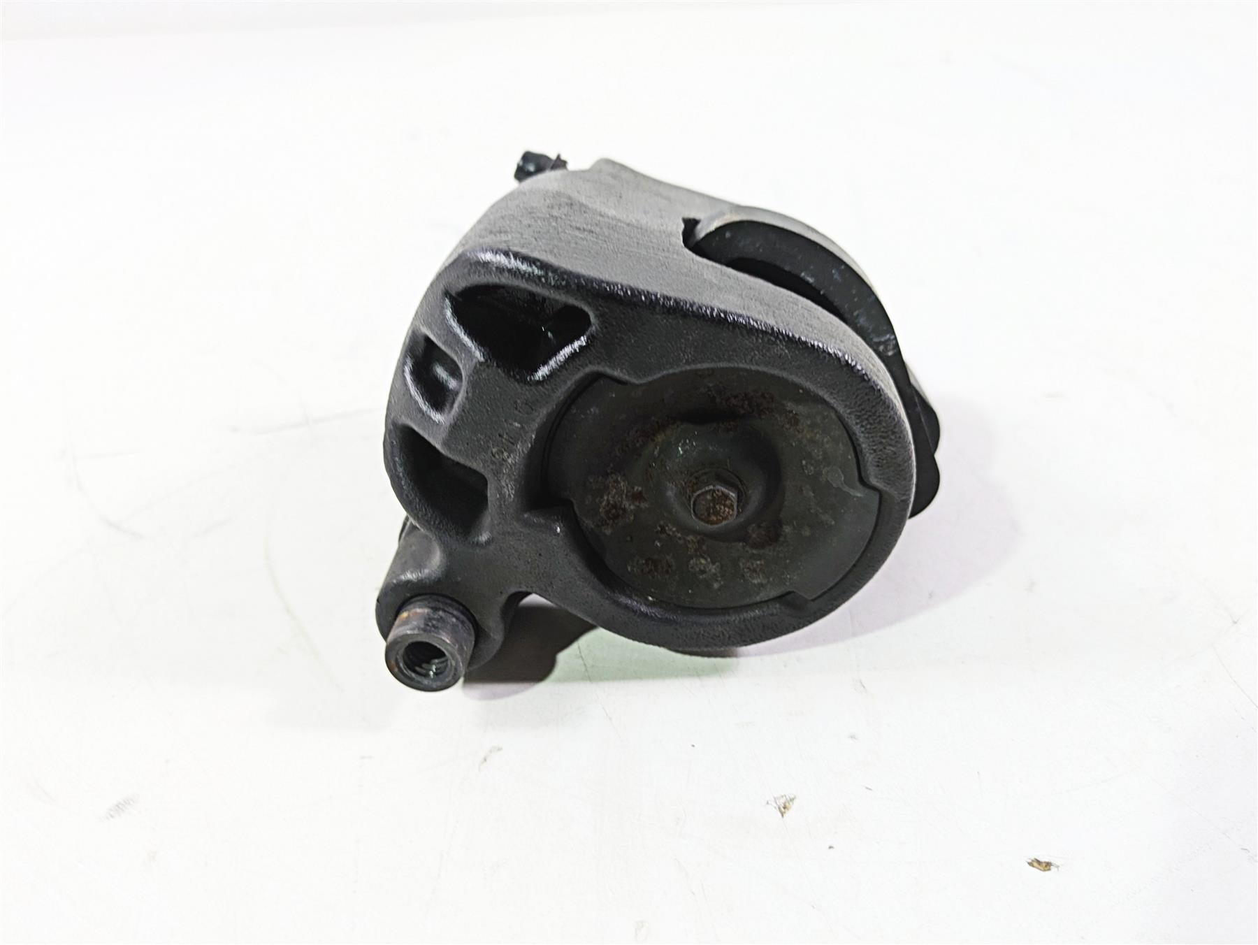 2008 Harley FLSTSB Cross Bones Front Brake Caliper 44079-97C {{ shop.shopifyCountryName }} - Mototech271