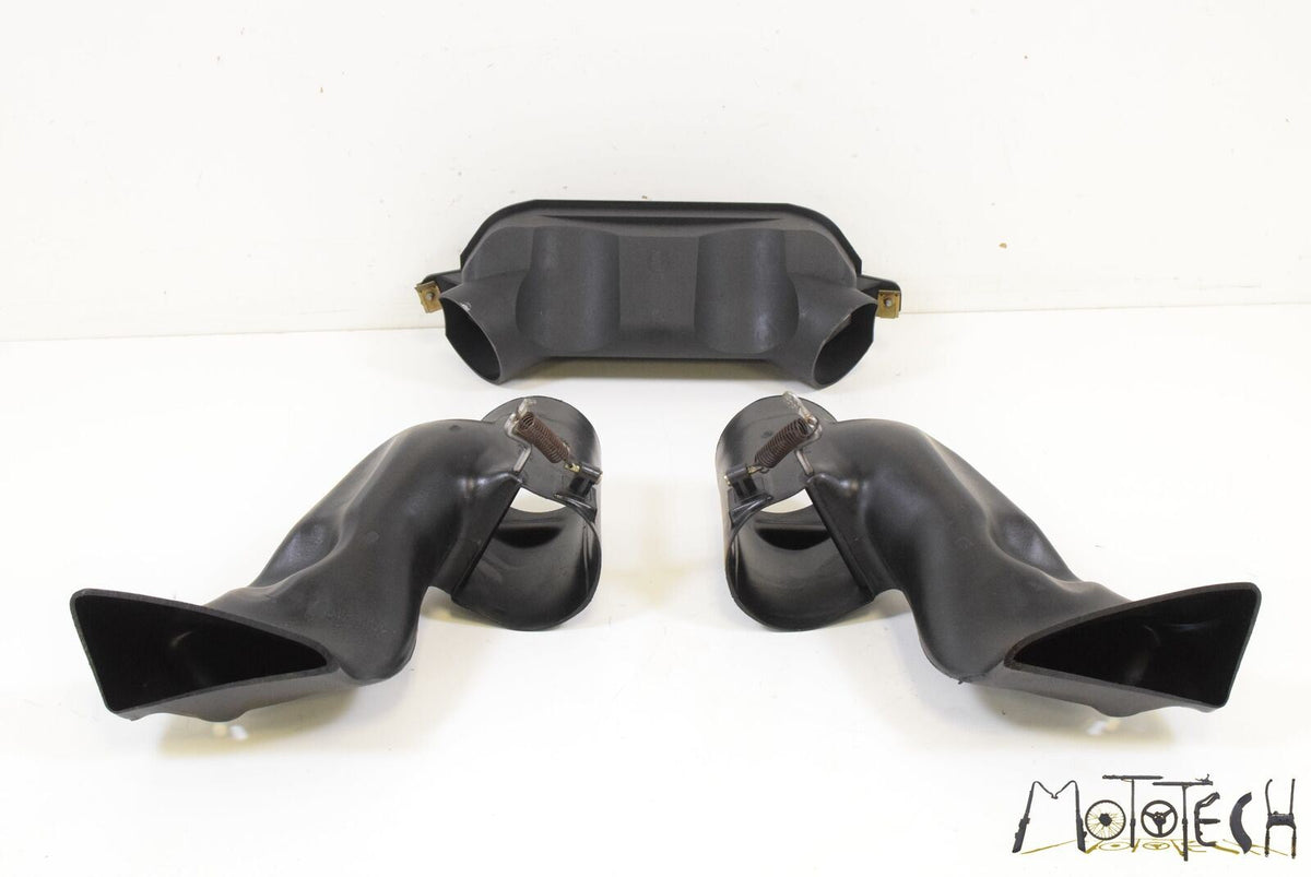 1996 BMW R1100RT R1100 259T AC Air Inlet Duct Tube Ram SET 46632313847 {{ shop.shopifyCountryName }} - Mototech271