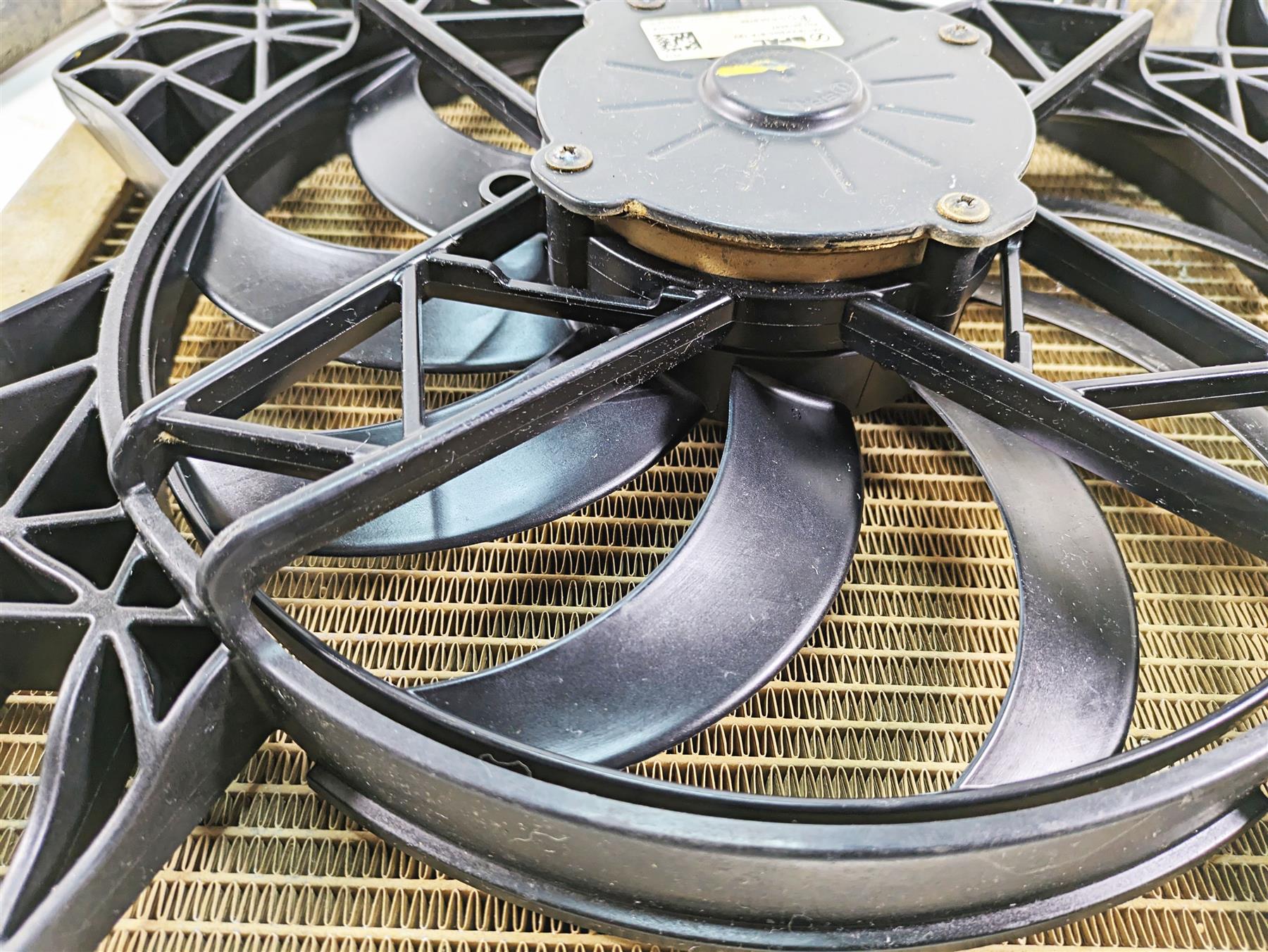 2019 Polaris RZR XP 1000 EPS Radiator Fan Reservoir Set -No Leak 1240712 1240745 {{ shop.shopifyCountryName }} - Mototech271