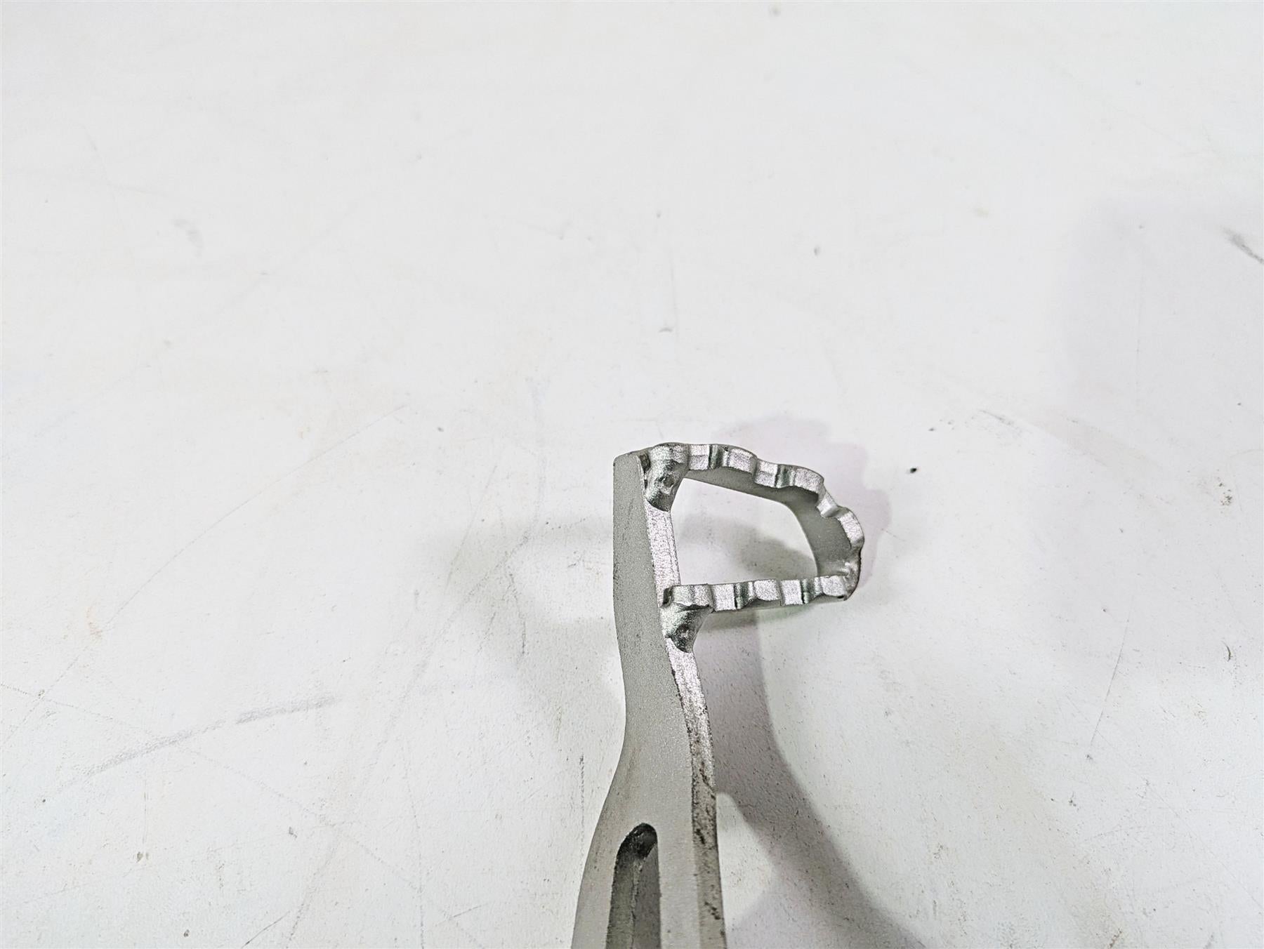 2022 Ducati Scrambler Desert Sled Right Foot Peg & Brake Pedal Set 82433651A {{ shop.shopifyCountryName }} - Mototech271