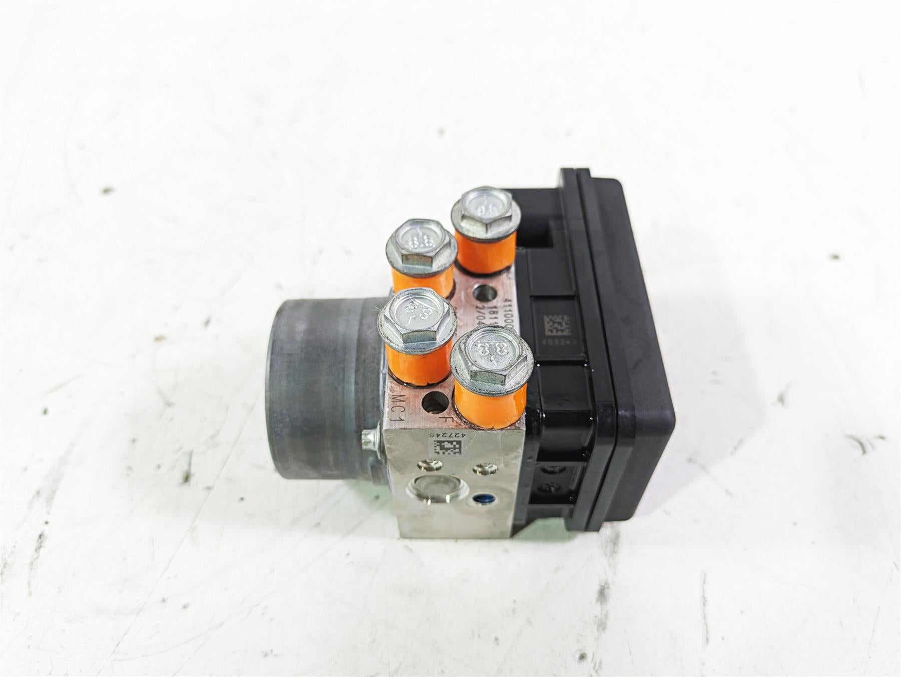 2019 Harley FLHCS Softail Heritage Abs Brake Pump Module Unit 41100044C {{ shop.shopifyCountryName }} - Mototech271