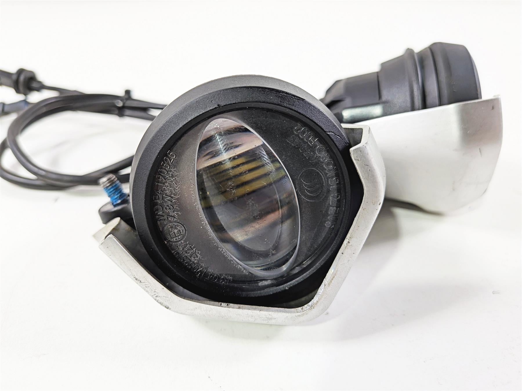 2022 Triumph Tiger 900 GT Pro Front Fog Spot Light Lamp Set T2708708 T2708722 {{ shop.shopifyCountryName }} - Mototech271