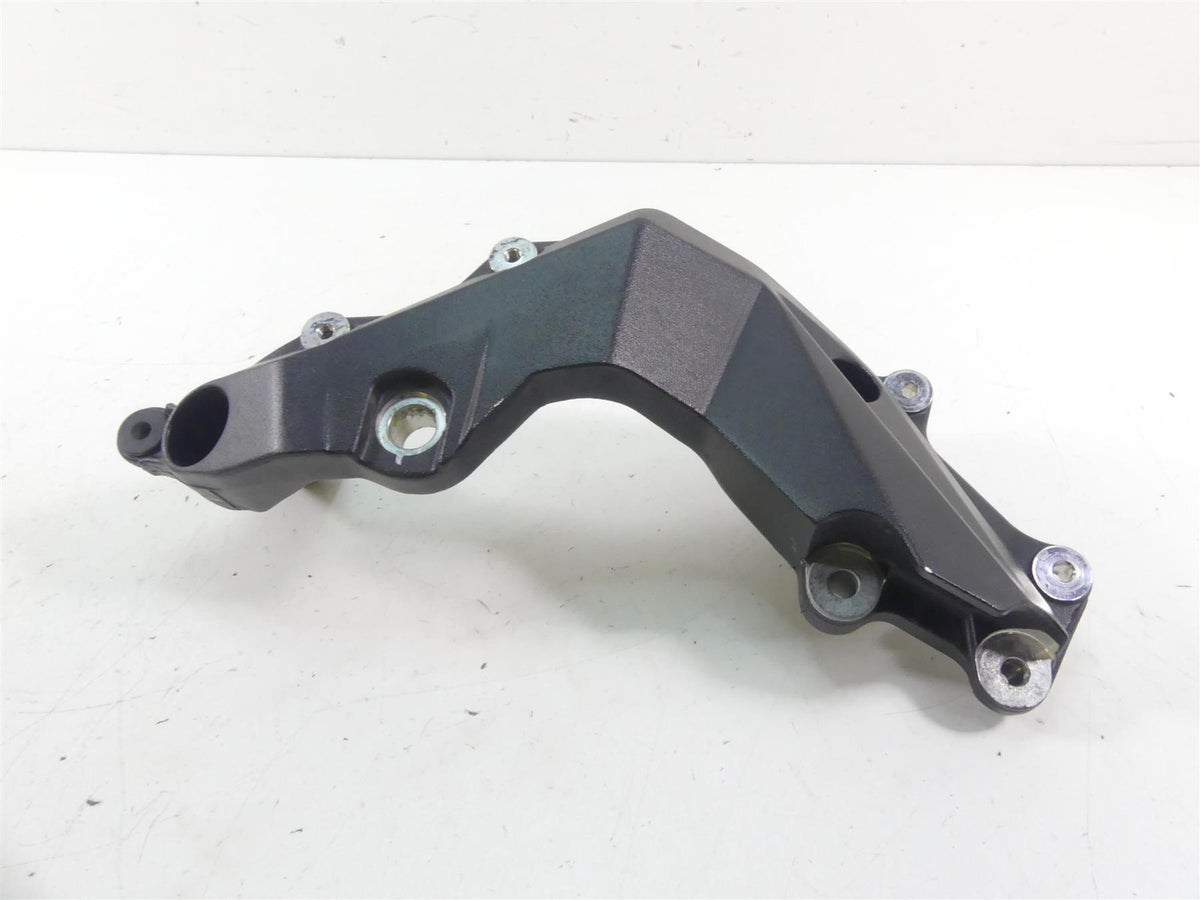 2018 Mv Agusta F3 800 RC Right Side Frame Subframe Carrier Mount Wall 8CA0B5642 {{ shop.shopifyCountryName }} - Mototech271