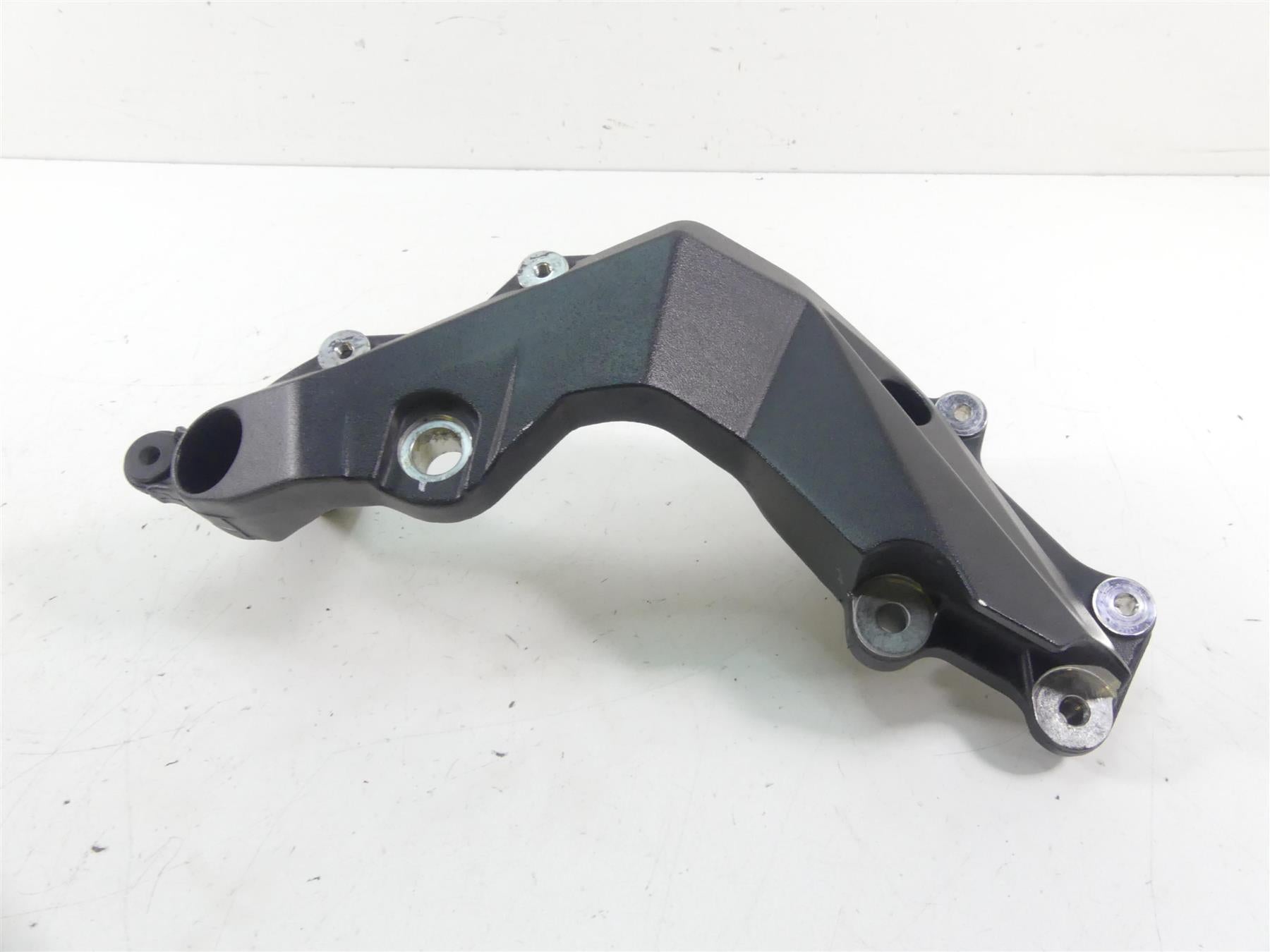 2018 Mv Agusta F3 800 RC Right Side Frame Subframe Carrier Mount Wall 8CA0B5642 {{ shop.shopifyCountryName }} - Mototech271
