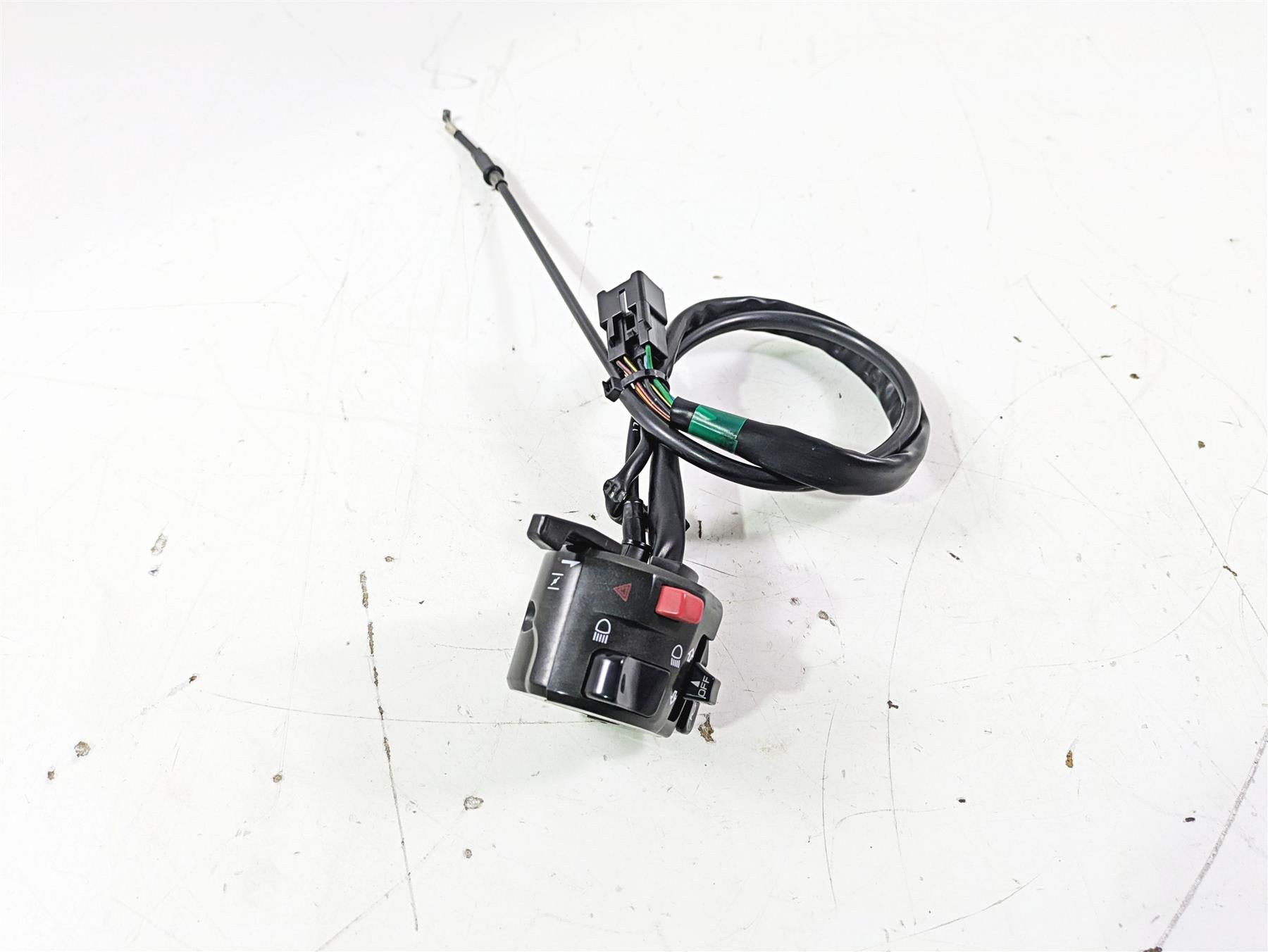 2005 Kawasaki ZX12R Ninja Left Hand Turn Signal Control Switch 46091-0031 {{ shop.shopifyCountryName }} - Mototech271
