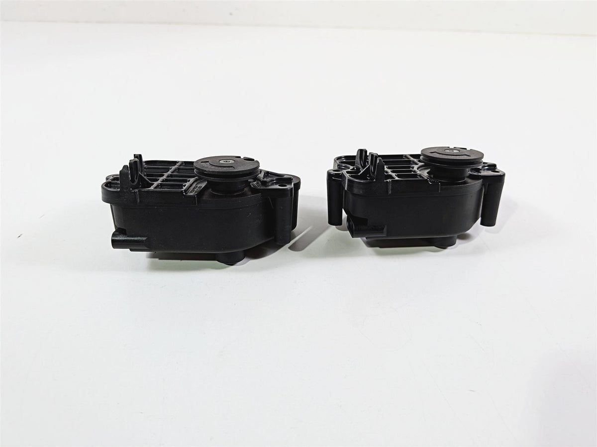 2014 BMW S1000RR K46 Exhaust Servo Motor Actuator Set 18518540838 {{ shop.shopifyCountryName }} - Mototech271