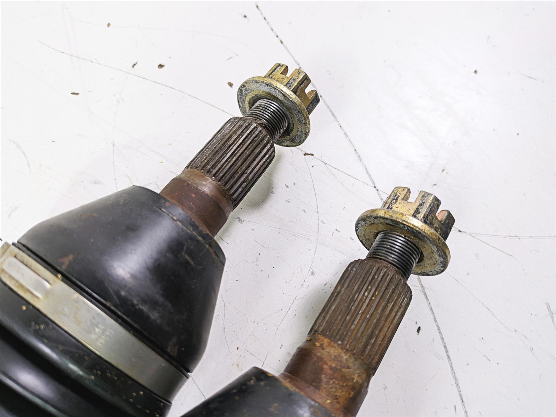 2019 Can Am Maverick X3 XRS Turbo R Rear Cv Drive Axle Set 705502362 {{ shop.shopifyCountryName }} - Mototech271