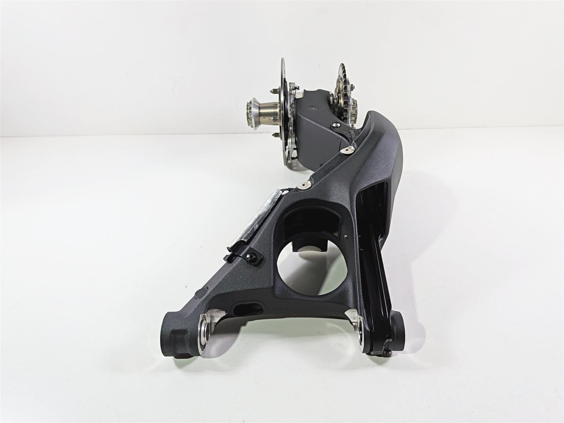 2022 Ducati Panigale V4 S V4S Straight Swingarm Swing Arm & Rear Axle 37020471AA-Mototech271