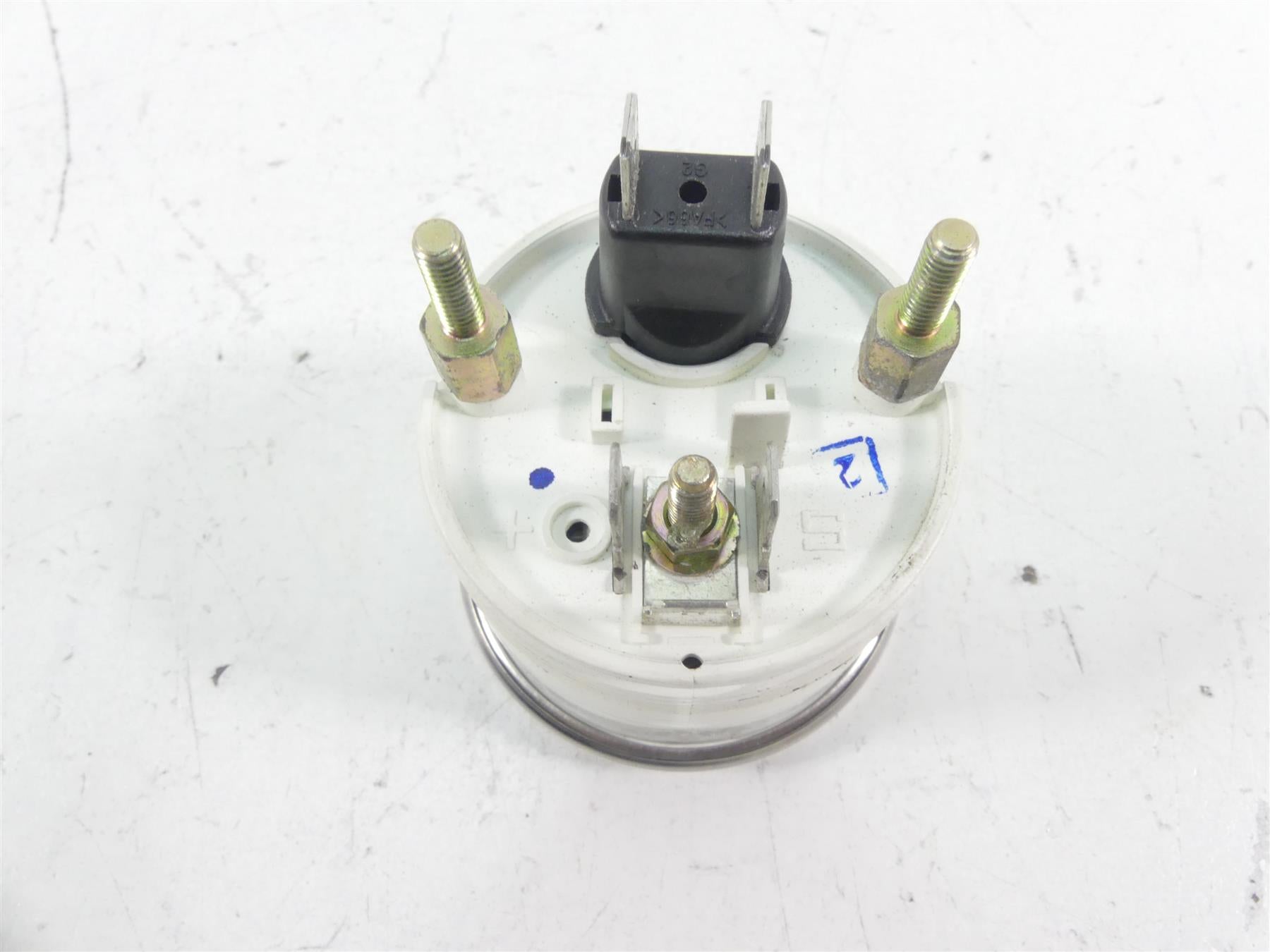 2005 Harley Touring CVO FLHTCSE Electra Glide Oil Pressure Gauge 74553-04 {{ shop.shopifyCountryName }} - Mototech271