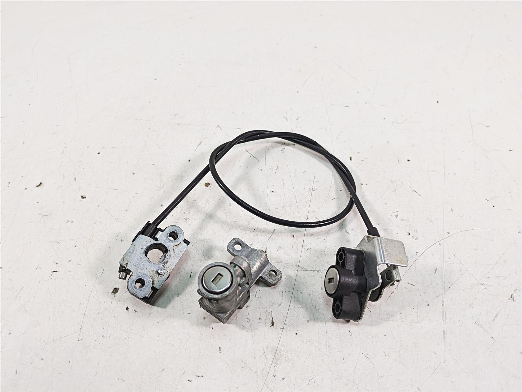 2022 Harley RA1250 S Pan America Steering Seat Lock Set - No Key 45600129 {{ shop.shopifyCountryName }} - Mototech271