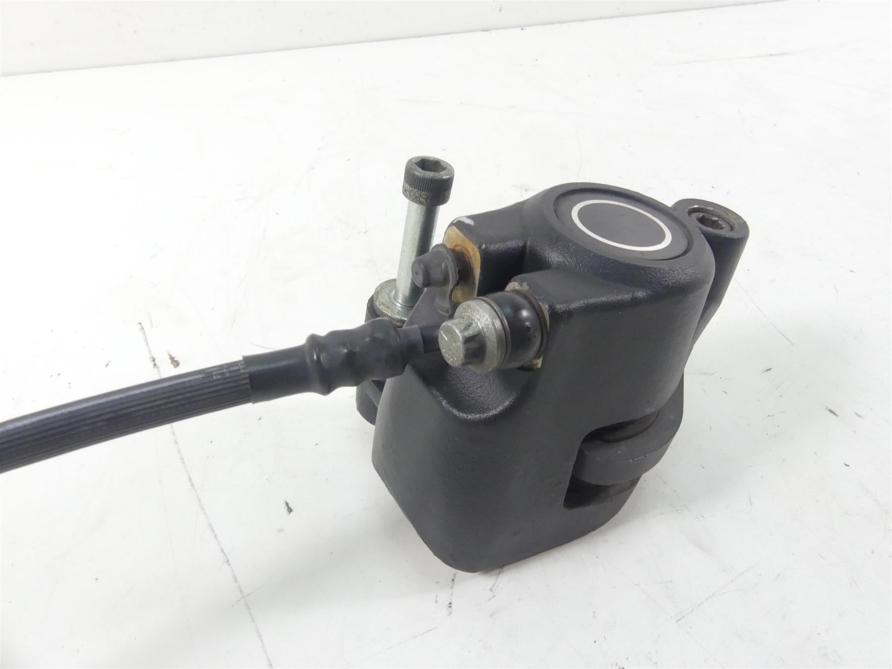 2005 Harley Softail FLSTSC Heritage Springer Front Brake Caliper 44079-97C {{ shop.shopifyCountryName }} - Mototech271