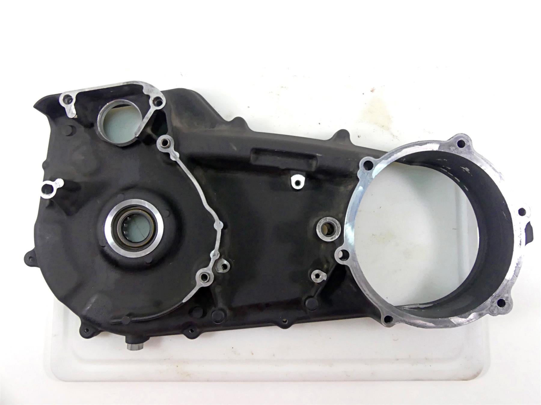 2017 Harley Dyna FXDB Street Bob Inner Primary Drive Clutch Cover Mid 60681-06C {{ shop.shopifyCountryName }} - Mototech271