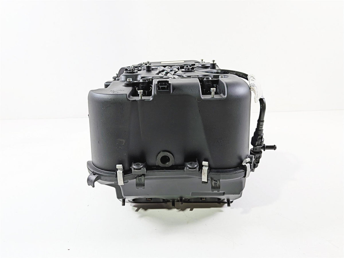 2019 Ducati Panigale V4S V4 S Corse Throttle Body Air Box Injector Set 28221213B {{ shop.shopifyCountryName }} - Mototech271