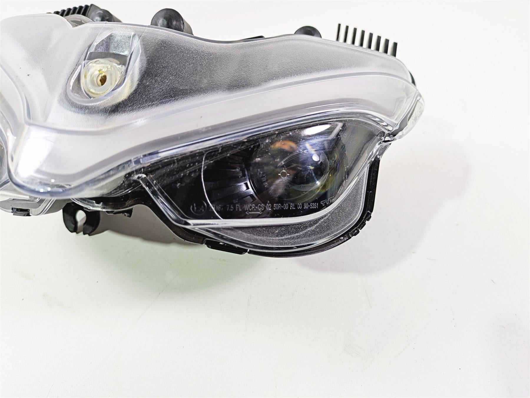 2022 Ducati Streetfighter V2 Headlight Head Light Lamp Lens READ 52010522B {{ shop.shopifyCountryName }} - Mototech271