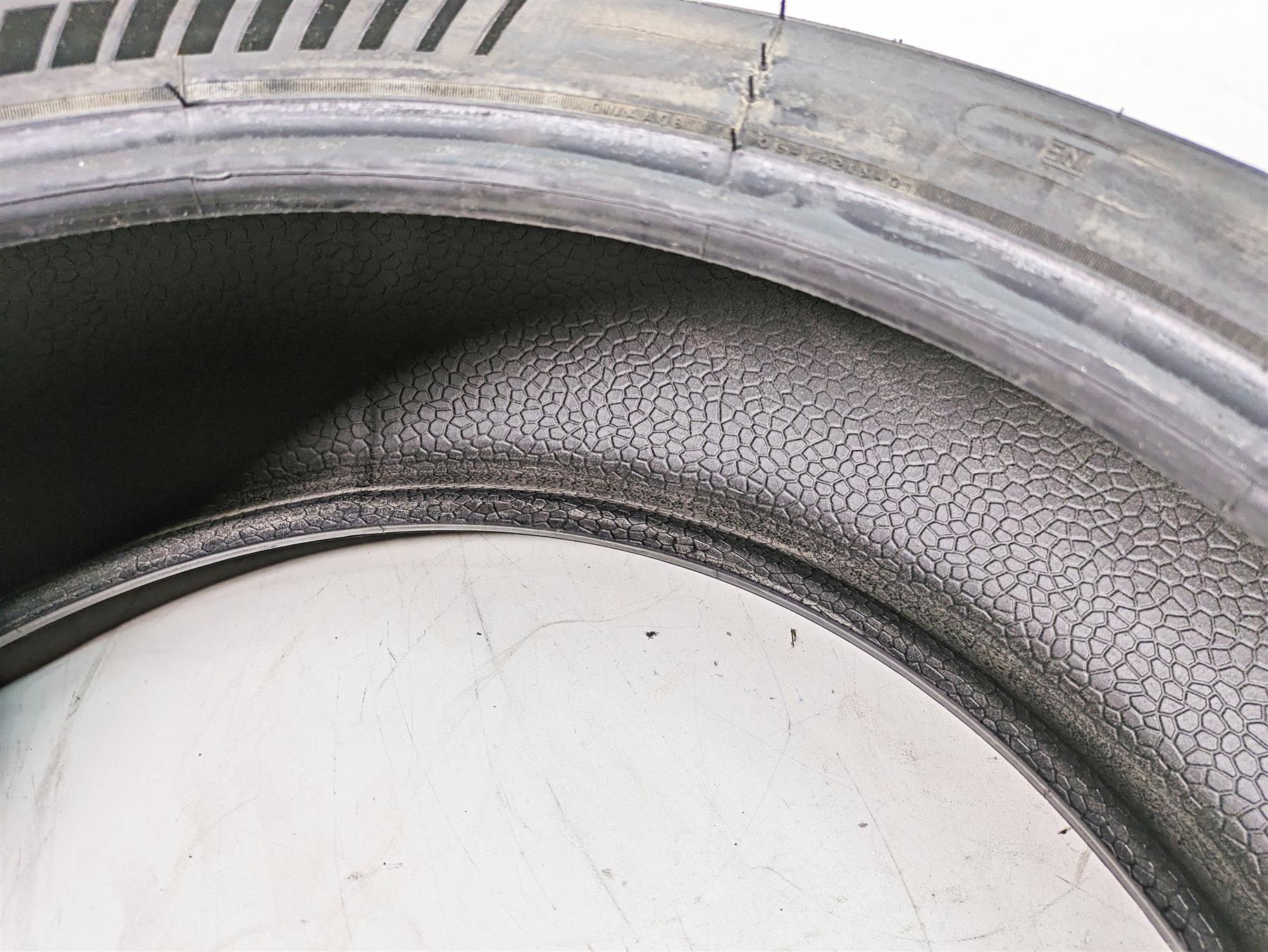 Used Motorcycle Rear Tire Michelin Power 5 180/55 ZR17 850757 {{ shop.shopifyCountryName }} - Mototech271