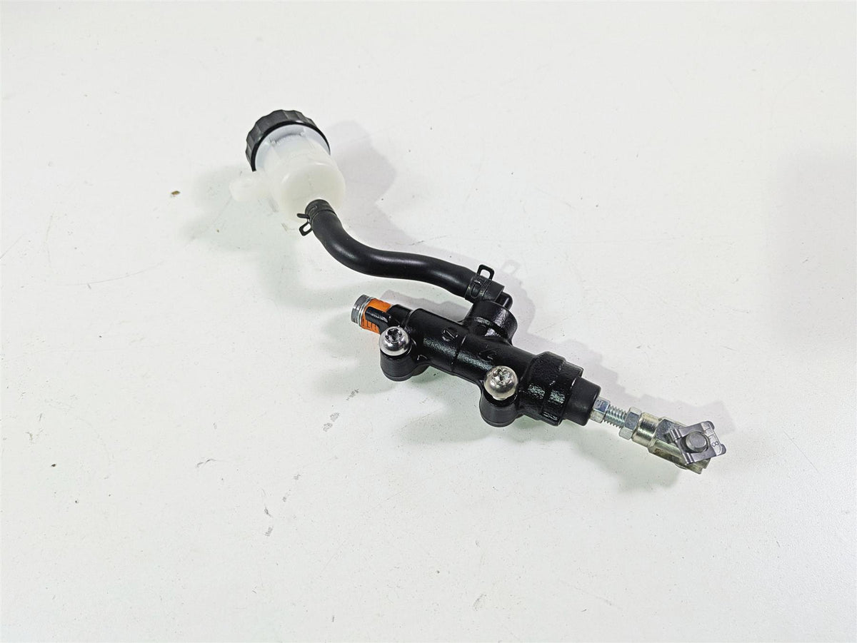 2024 Triumph Street Triple 765 R Rear Brake Master Cylinder 1/2" T2023208 {{ shop.shopifyCountryName }} - Mototech271