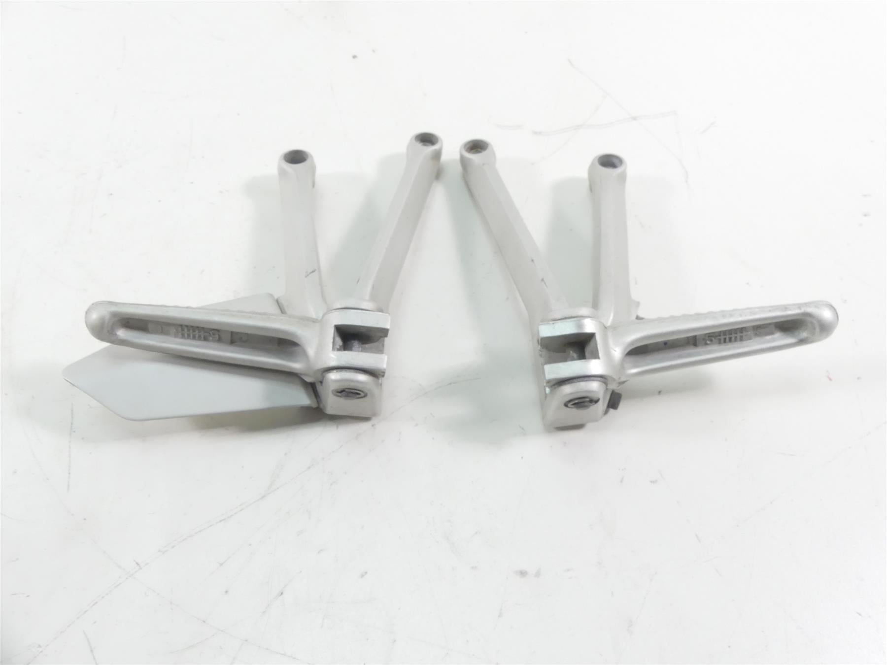2006 Ducati 999 Biposto Rear Passenger Pillion Footpeg Foot Peg Set 82410811A {{ shop.shopifyCountryName }} - Mototech271