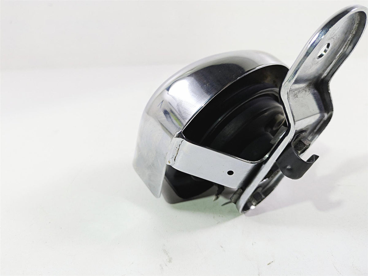 2004 Harley Softail FXSTDI Deuce Horn & Chrome Cover 61300478A 69060-90H {{ shop.shopifyCountryName }} - Mototech271