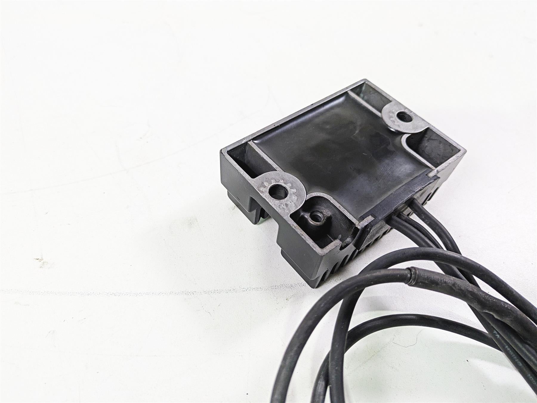 2002 Big Dog Pitbull Rectifier Voltage Regulator 170-000094-03 {{ shop.shopifyCountryName }} - Mototech271