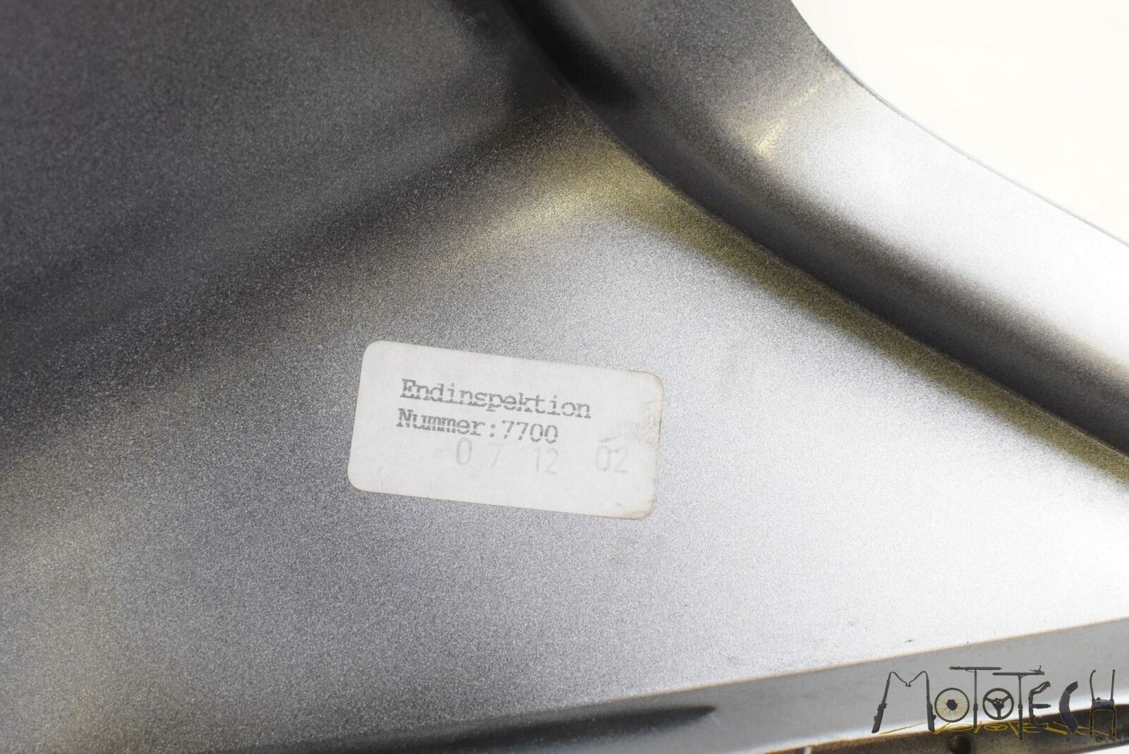 04 BMW R1150RS R1150 RS R22 Tail Center Cover Fairing Cowl 52532313121 {{ shop.shopifyCountryName }} - Mototech271