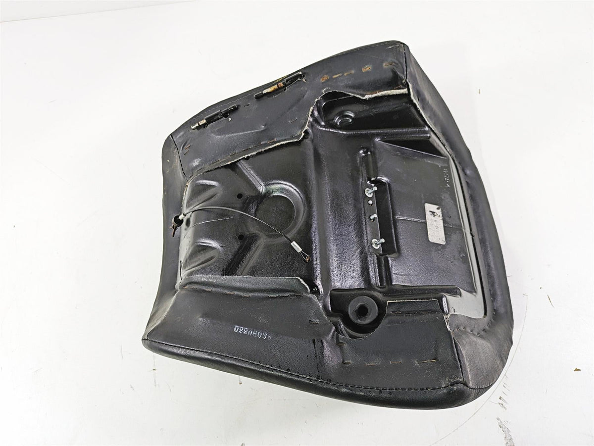 2013 Harley VRSCDX Night Rod Sp Front Rider Driver Seat -Stich Damage 52000005 {{ shop.shopifyCountryName }} - Mototech271