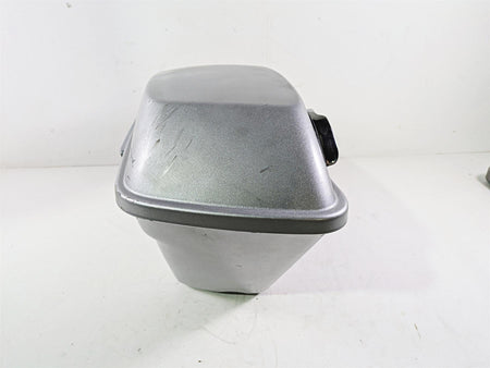2010 Harley Touring FLHX Street Glide Right Saddlebag Saddle Bag READ 90752-93 {{ shop.shopifyCountryName }} - Mototech271