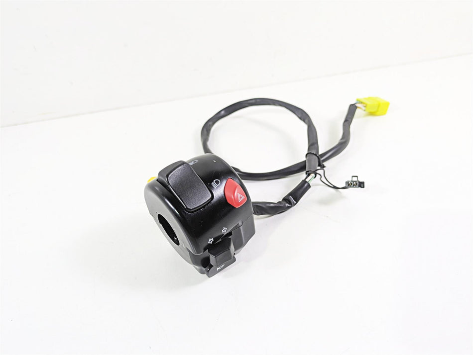 2019 Suzuki M109R VZR1800 Boulevard Left Hand Control Switch READ 37400-48GB0 {{ shop.shopifyCountryName }} - Mototech271