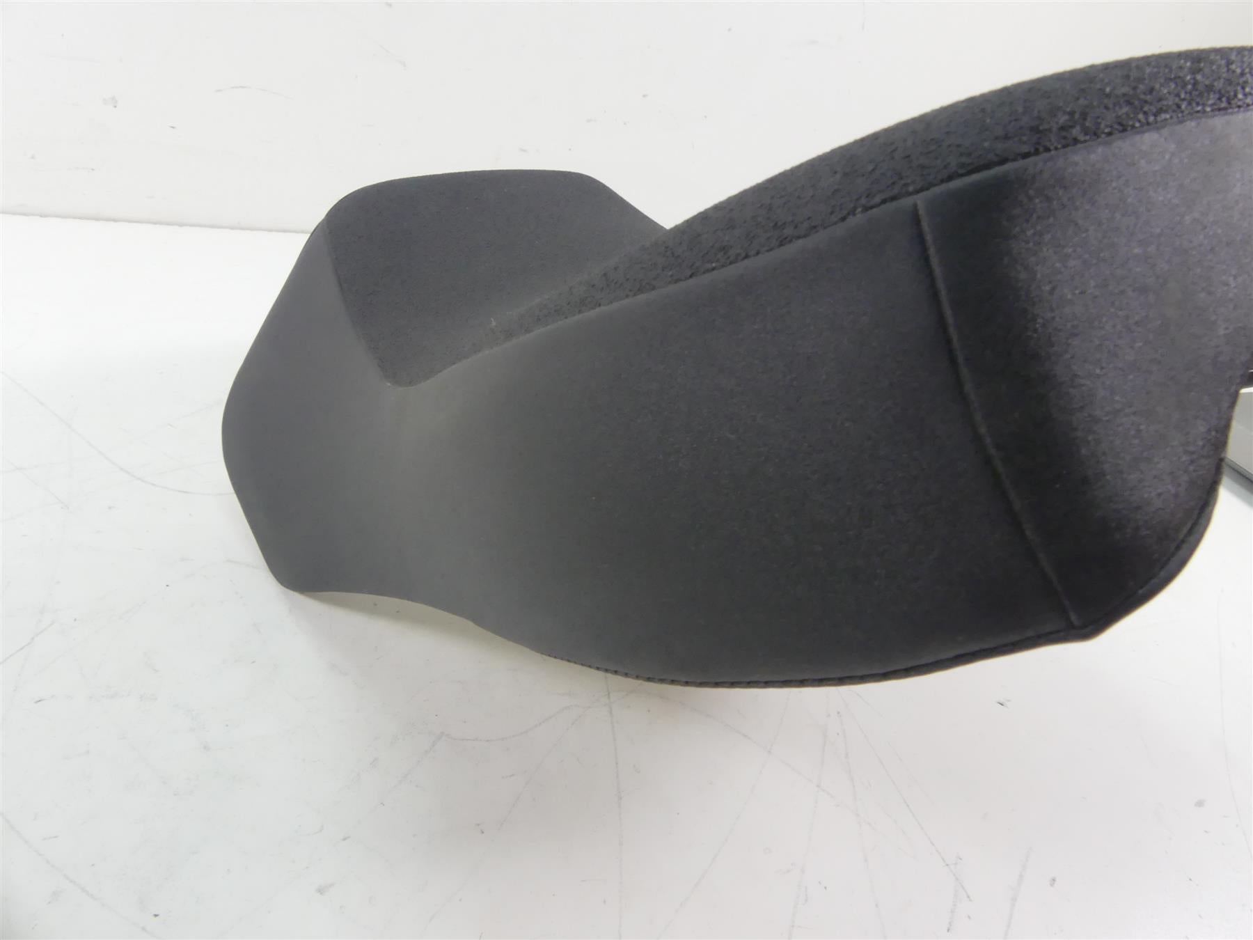 2017 Yamaha XT1200Z Super Tenere Front Rider Driver Seat Saddle 2KB-24710-00-00 {{ shop.shopifyCountryName }} - Mototech271