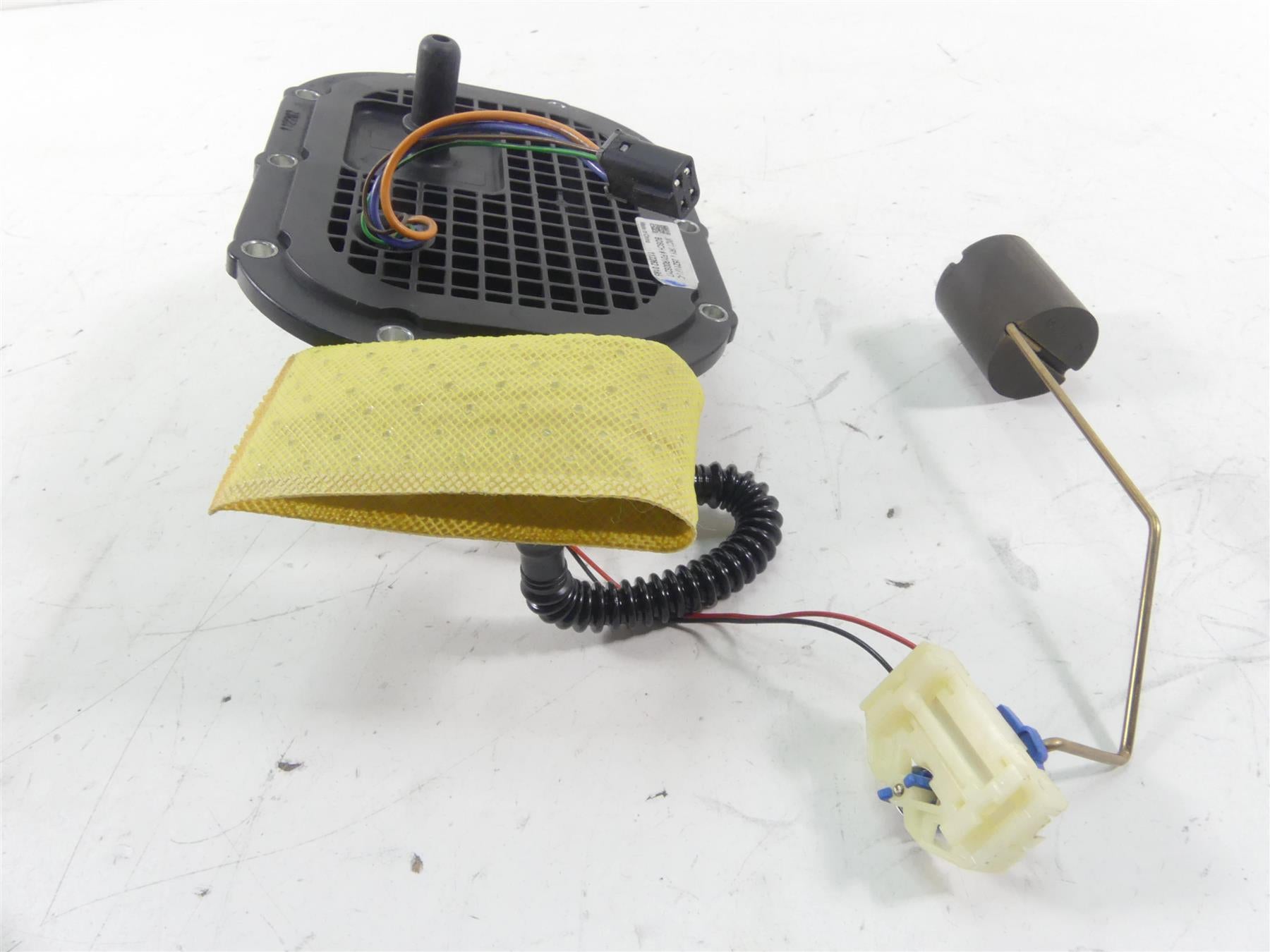 2012 Victory Cross Country Fuel Gas Petrol Pump - Tested 2521020 2521171 {{ shop.shopifyCountryName }} - Mototech271