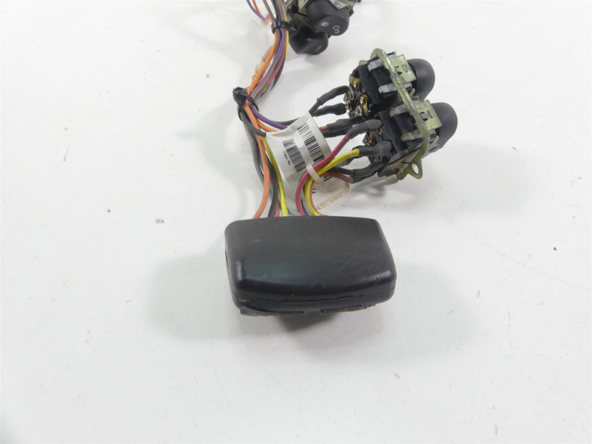2007 Harley FLHTCU SE CVO Electra Glide Auxiliary Switches + Wiring 70290-07 {{ shop.shopifyCountryName }} - Mototech271