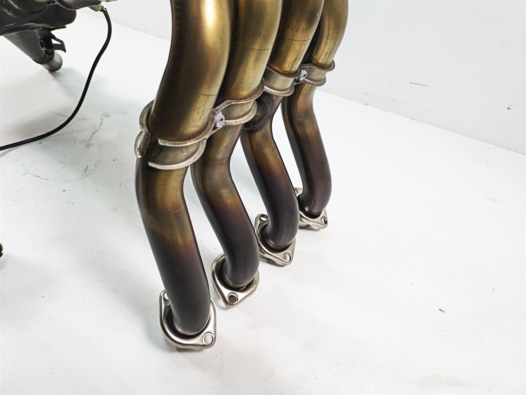 2022 Suzuki GSXR 750 Exhaust Header Manifold & Servo Motor 14100-15J00 {{ shop.shopifyCountryName }} - Mototech271