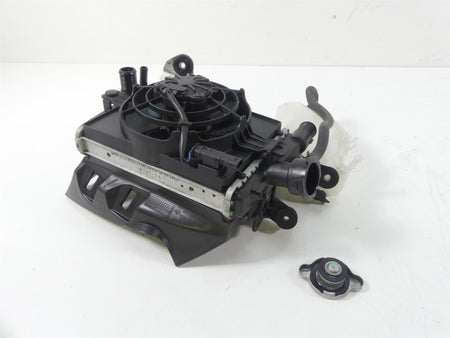 2014 BMW R1200GS K50 Right Side Radiator + Reservoir Fan & Cover 17118523117 {{ shop.shopifyCountryName }} - Mototech271