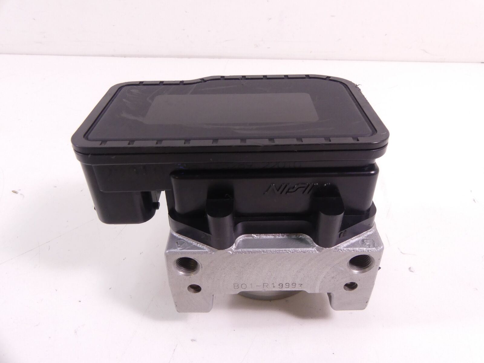 2014 Triumph Tiger 800 ABS Nissin Abs Brake Pump Pressure Module T2022016 {{ shop.shopifyCountryName }} - Mototech271