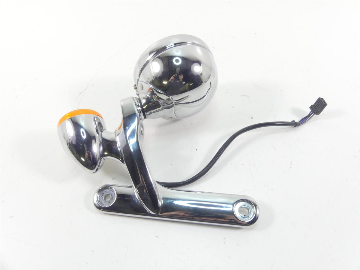 2009 Harley FLHTCU SE4 CVO E-Glide Front Left Led Spot Light Blinker 69548-06 {{ shop.shopifyCountryName }} - Mototech271