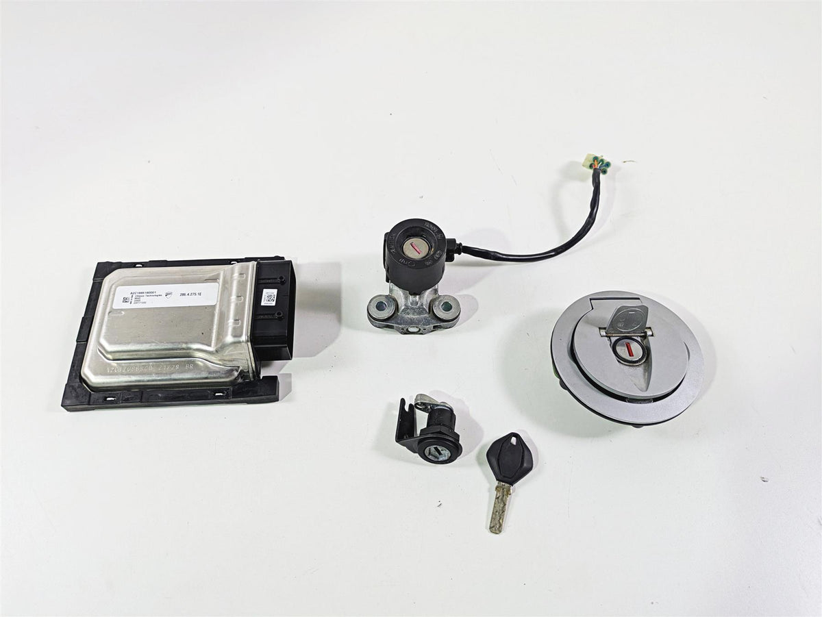 2022 Ducati Streetfighter V2 Ignition Switch Key Lock Cdi Module Set 28642751E {{ shop.shopifyCountryName }} - Mototech271