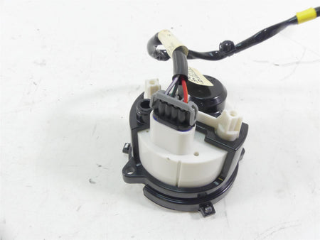2016 Harley Touring FLTRX Road Glide Fuel Gas Petrol Level Gauge 70900163 {{ shop.shopifyCountryName }} - Mototech271
