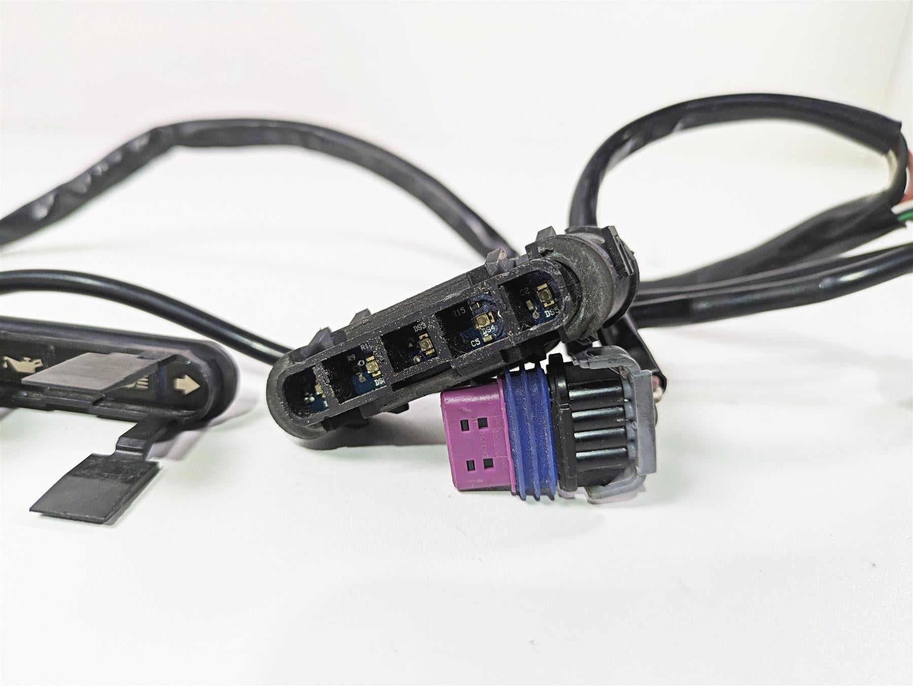 2016 Harley FXDF Dyna Fat Bob Instrument Indicator Light Lamp READ 72669-12A {{ shop.shopifyCountryName }} - Mototech271