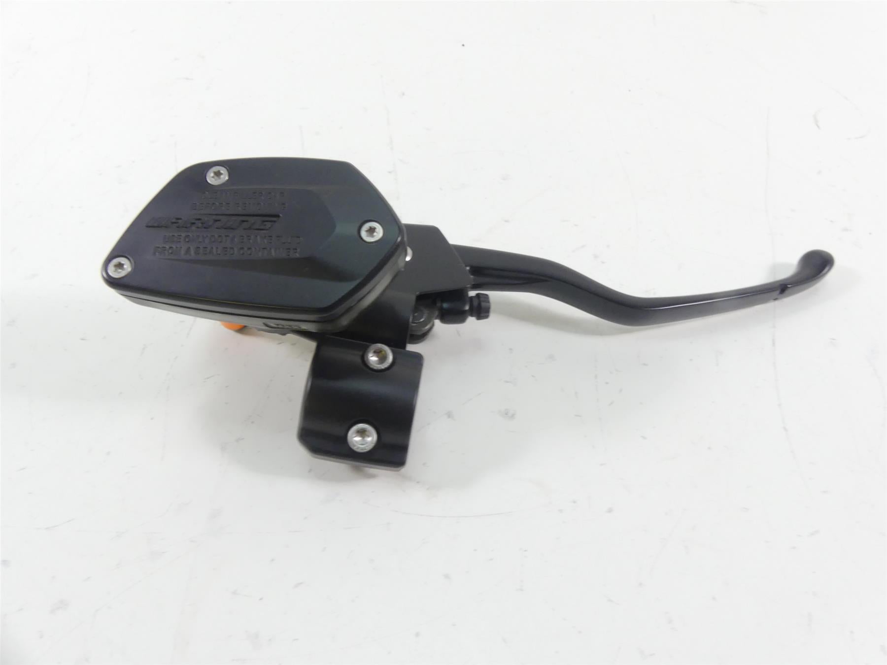 2015 BMW K1600GT K48 Front Brake Master Cylinder + Lever 32728528286 32728530049 | Mototech271