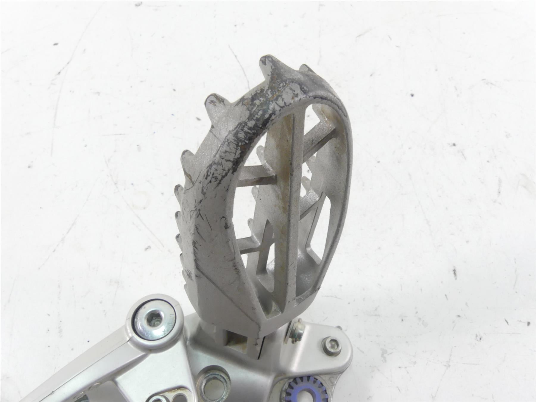 2020 Ducati Multistrada 1260 Enduro Left Rider Footpeg & Shifter Set 82423391AA {{ shop.shopifyCountryName }} - Mototech271