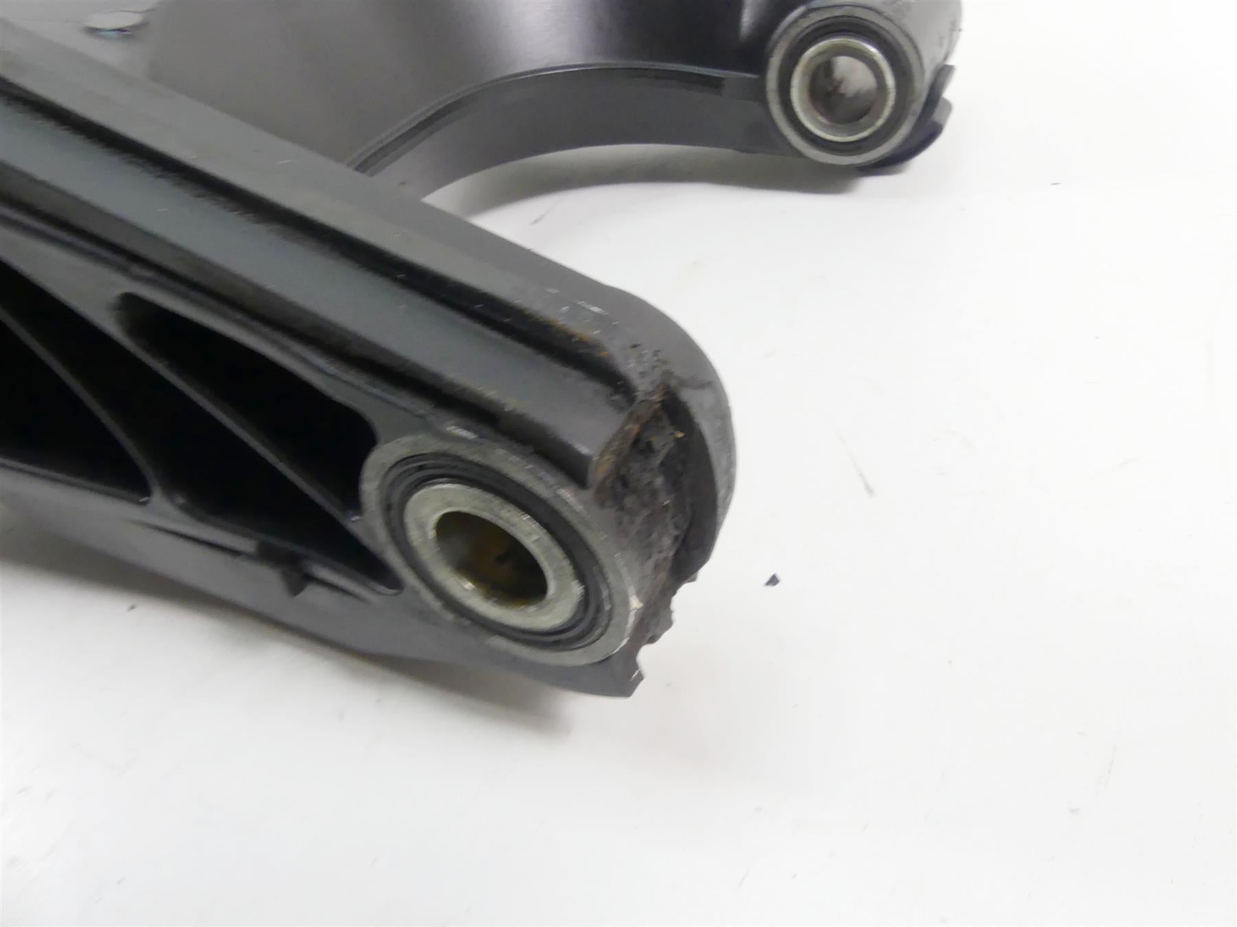 2015 KTM 1290 Adventure Swingarm Swing Arm Axle Set 6040403004433 {{ shop.shopifyCountryName }} - Mototech271