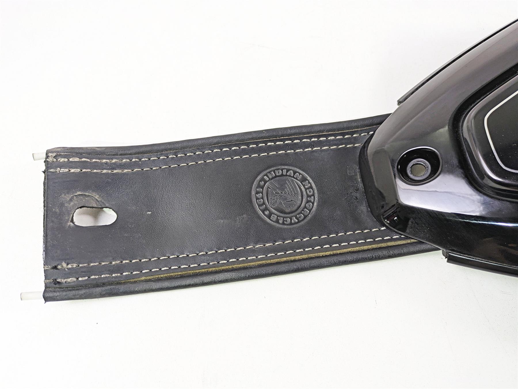 2017 Indian Chieftain Limited Black Fuel Gas Tank Cover & Switches Set 5633653 {{ shop.shopifyCountryName }} - Mototech271