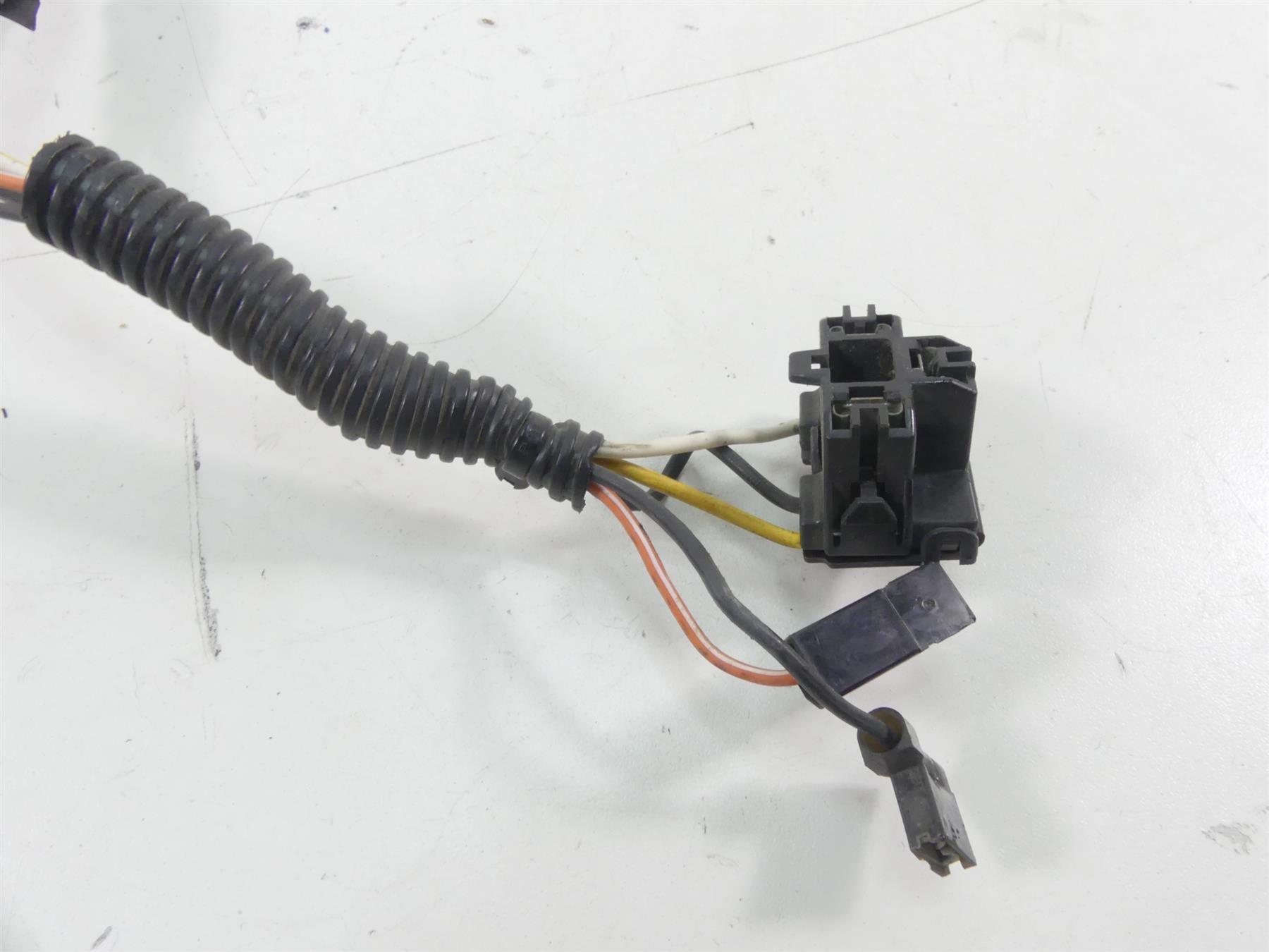 2007 Harley Touring FLHTCU SE CVO Electra Glide Front Fairing Wiring 70232-07 {{ shop.shopifyCountryName }} - Mototech271