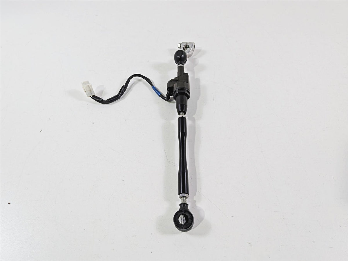2016 Yamaha YZF R1 RN32 Quickshifter Quick Shifter Assist 2CR-82470-00-00 {{ shop.shopifyCountryName }} - Mototech271