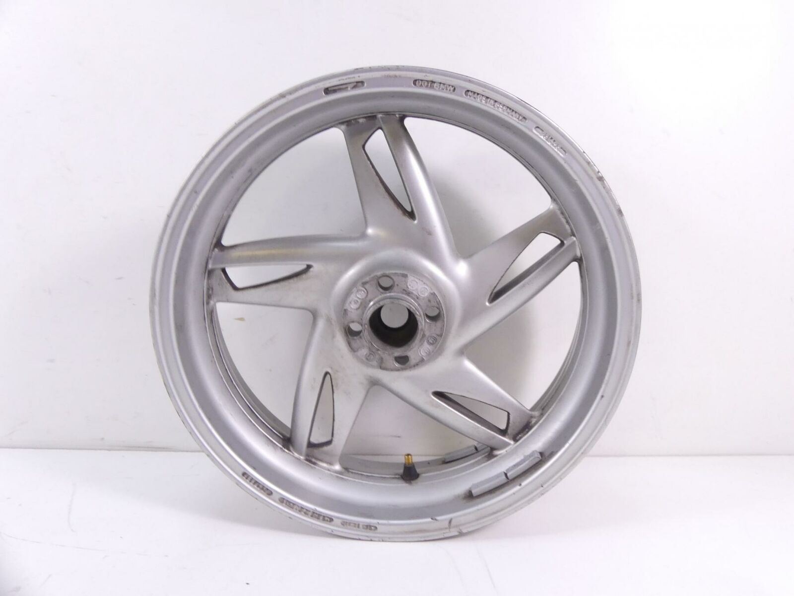 2003 BMW R1200CL K30 Straight Rear Wheel Rim 4x15 36317667442 {{ shop.shopifyCountryName }} - Mototech271