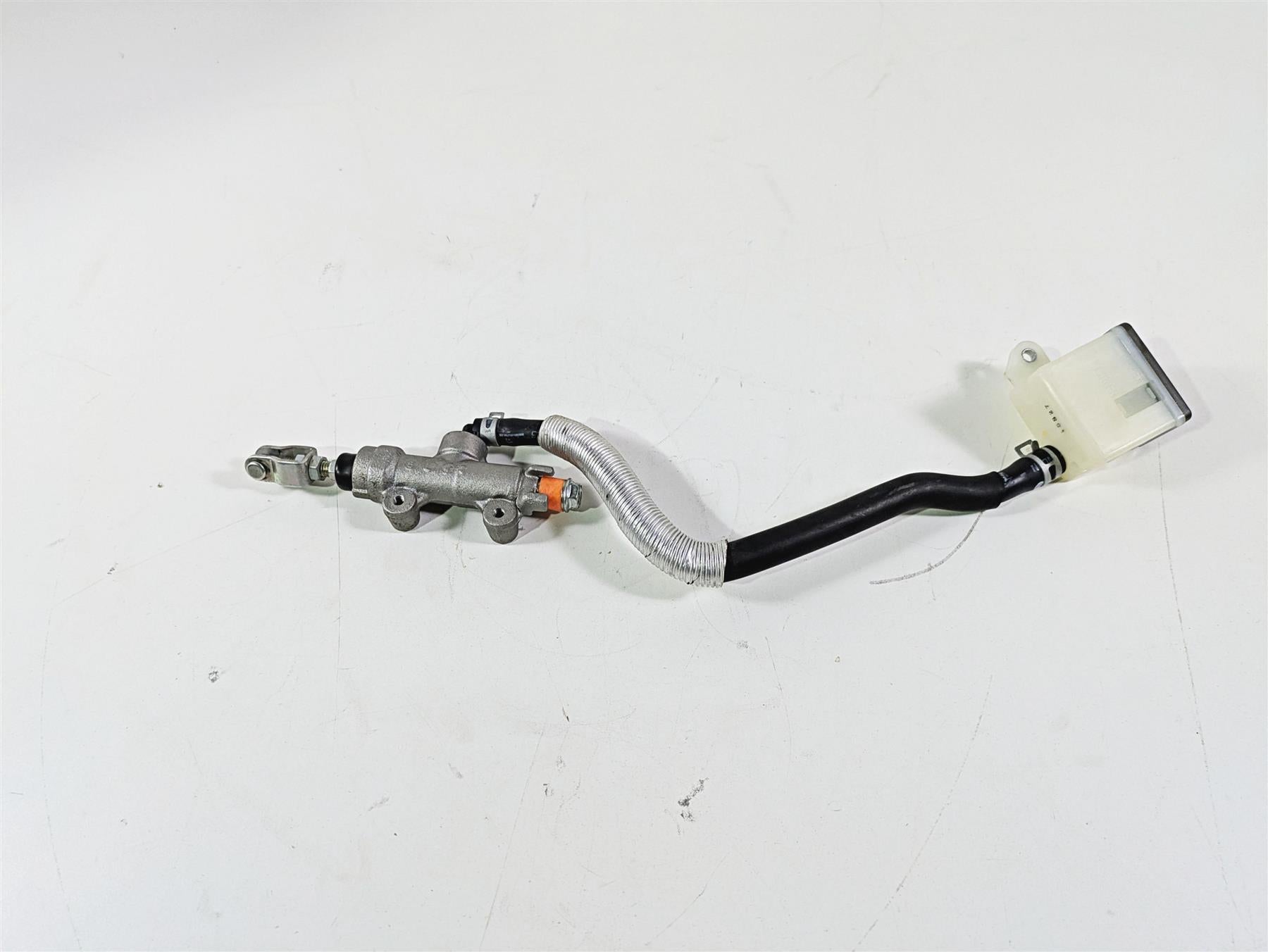 2016 Suzuki M109R VZR1800 Boulevard Rear Brake Master Cylinder 69600-48G00 {{ shop.shopifyCountryName }} - Mototech271